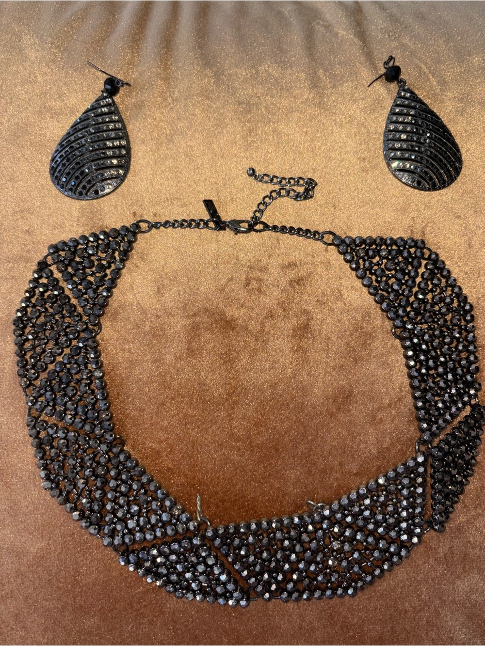 Kenneth Cole Black Sparkle Bib Necklace with Matching Drop Earrings - Picture 2 of 6